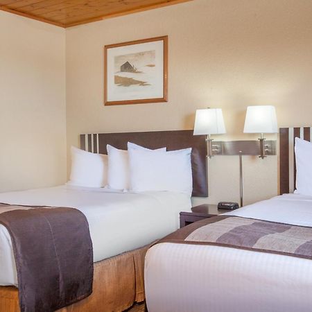 Econo Lodge Inn & Suites Medicine Hat Dış mekan fotoğraf