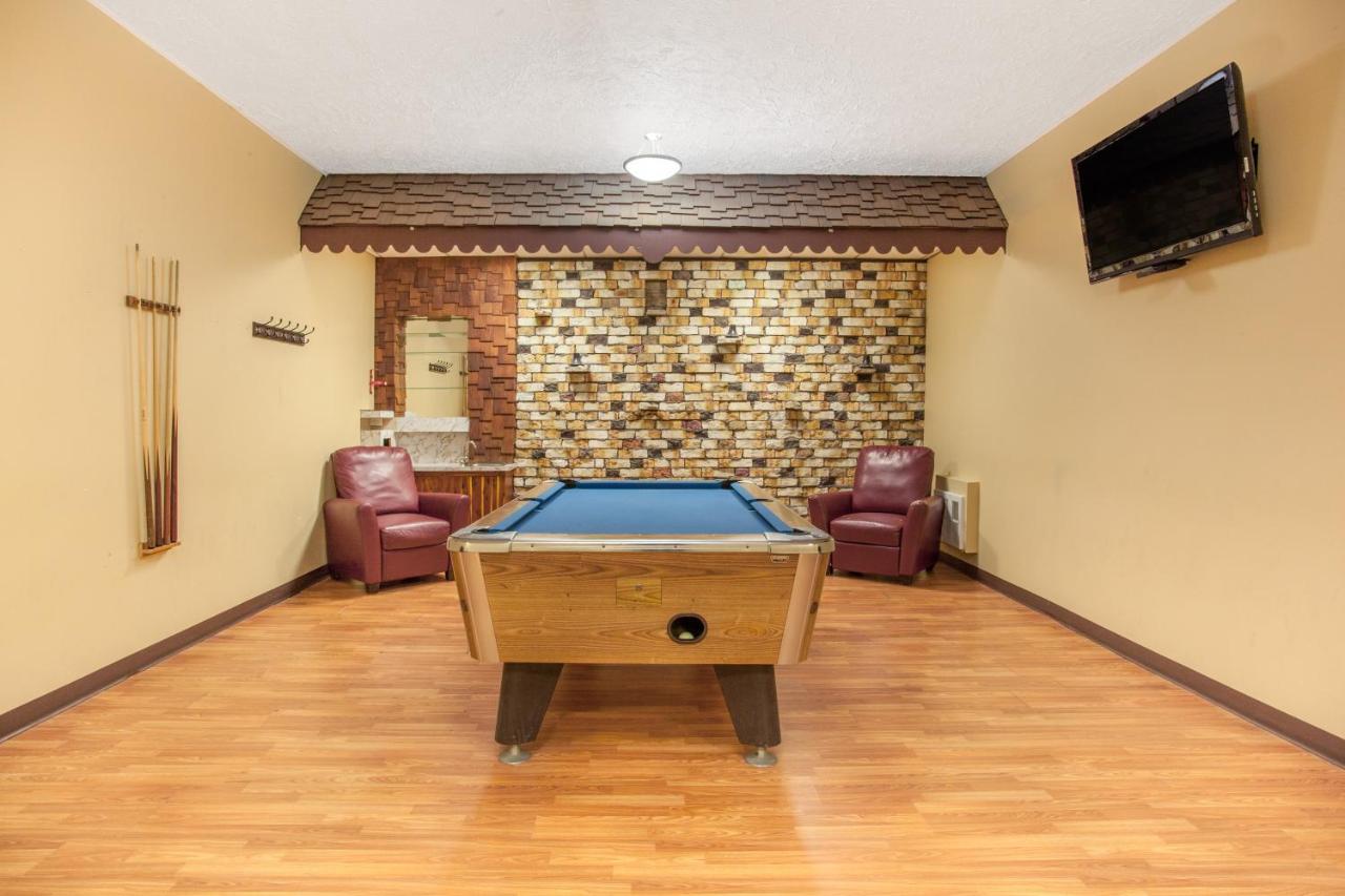 Econo Lodge Inn & Suites Medicine Hat Dış mekan fotoğraf