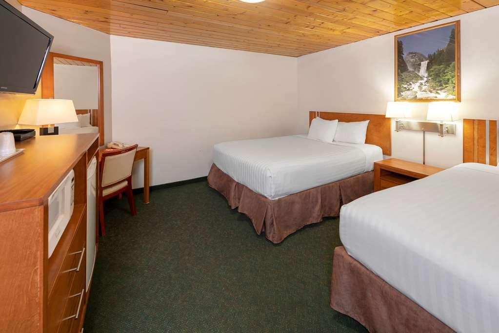 Econo Lodge Inn & Suites Medicine Hat Oda fotoğraf