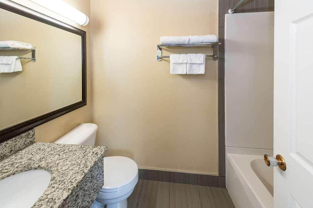Econo Lodge Inn & Suites Medicine Hat Dış mekan fotoğraf