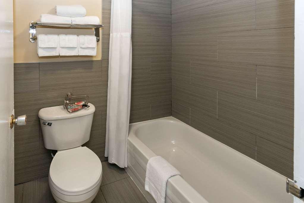 Econo Lodge Inn & Suites Medicine Hat Dış mekan fotoğraf